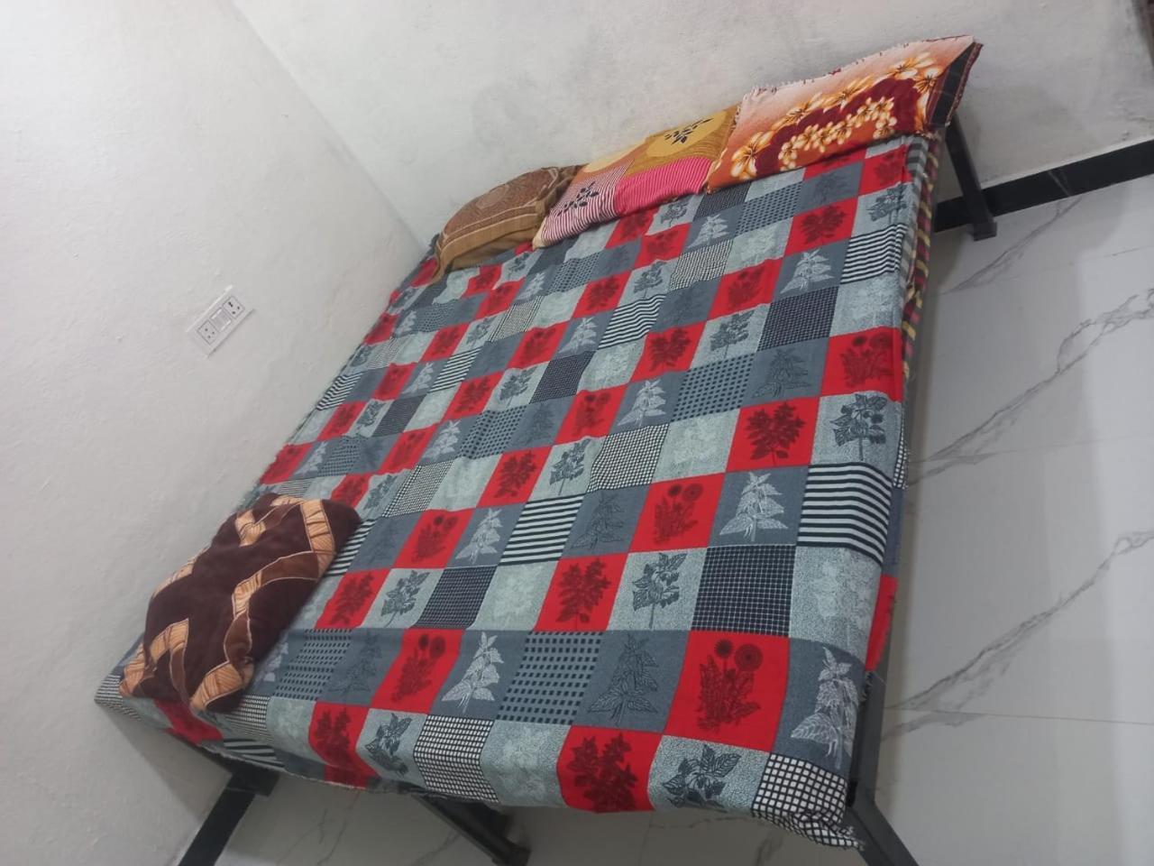 Kuber Bhandari Guest House And Hotel Sehore ภายนอก รูปภาพ